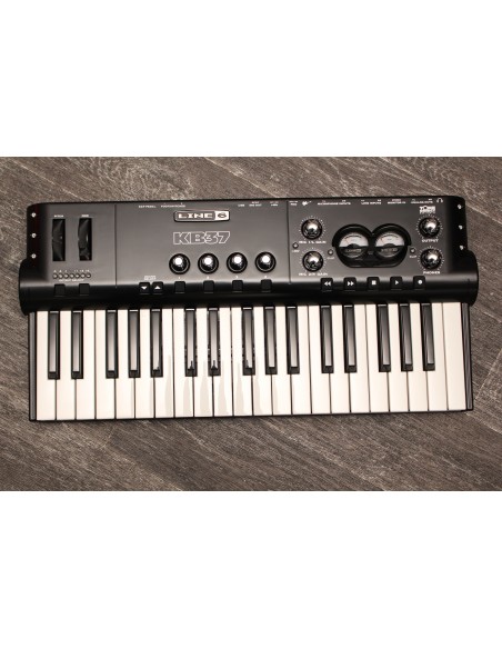 Line 6 POD Studio KB37 USB Clavier avec Interface intégrée