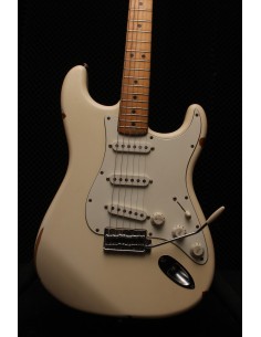 Fender Stratocaster 1975 USA 2
