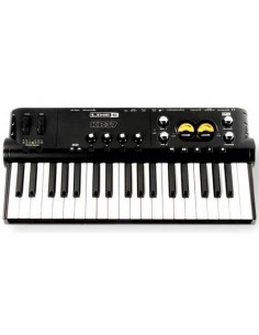 Line 6 POD Studio KB37 USB Clavier avec Interface intégrée 2