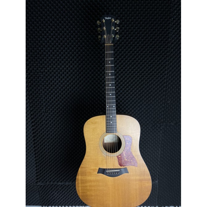 Taylor 110 + Fishman Prefix+T...