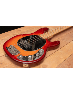 Music Man Stingray EQ3...