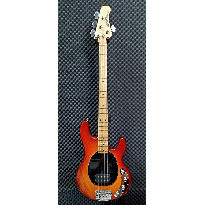 Music Man Stingray EQ3 Honey Burst...