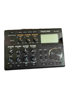 Tascam DP006...