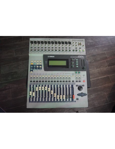 Yamaha 01V Digital Console