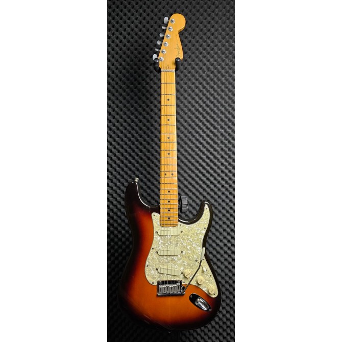 Fender Strat Plus with Maple...