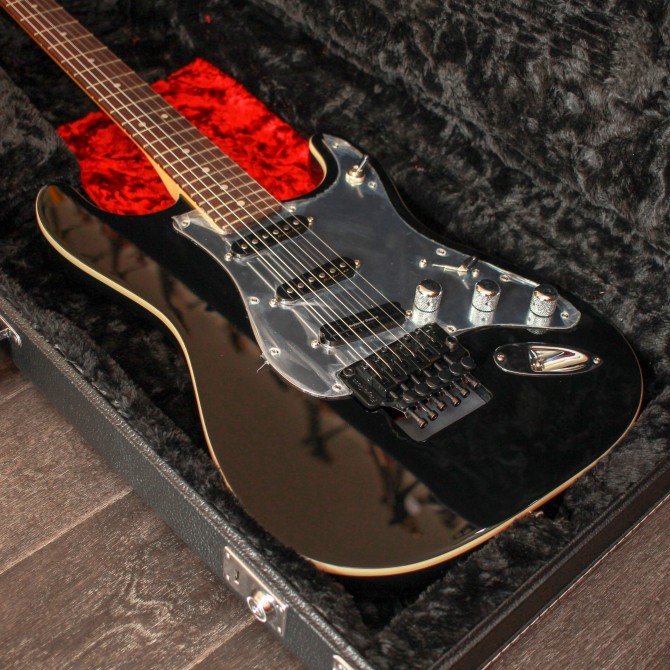 Fender Tom Morello Signature Stratocaster