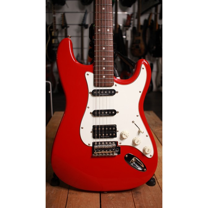 cruiser by crafter Strat Red
