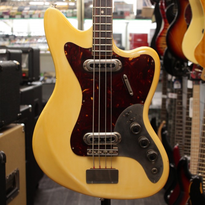 Framus Bass Yellow 1963