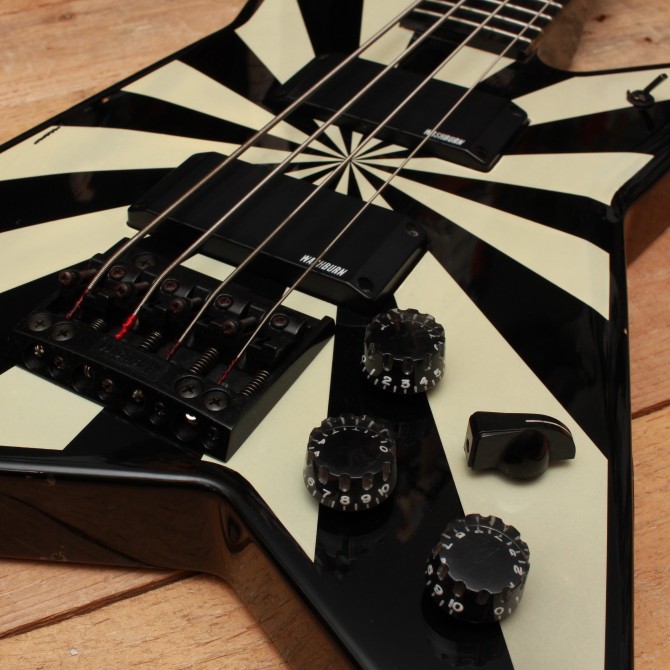 Washburn B-70RS Black/White