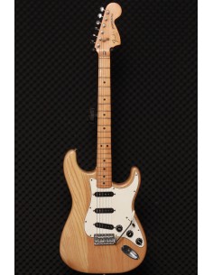 Fender Stratocaster Natural... 2