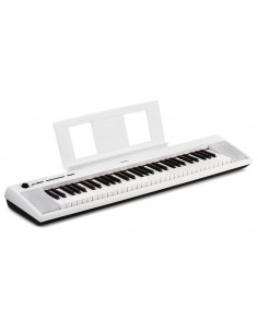 Yamaha Piaggero NP-12 Portable Piano  White 2