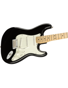 Fender Player Stratocaster... 2