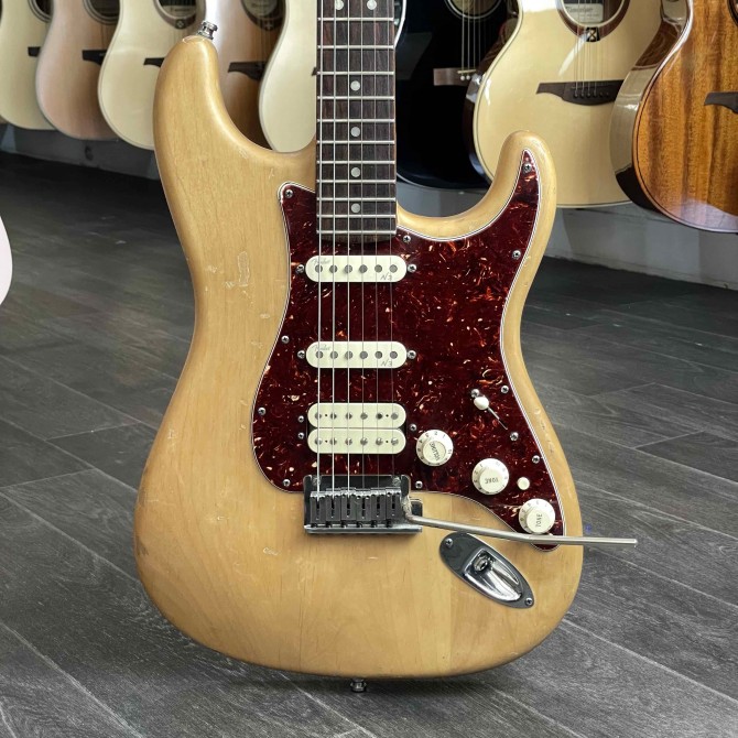 Fender American Deluxe Strat HSS RW...