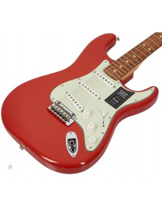 FENDER Player Stratocaster... 2